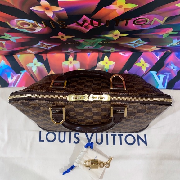 👜👜👜Authentic Louis Vuitton Alma PM Damier Ebene - Picture 5 of 16